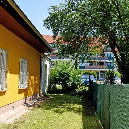 Ferienwohnung/ Ferienzimmer Asche Kwatera prywatna